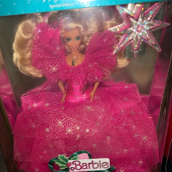 Barbie’s - Picture 2 of 7